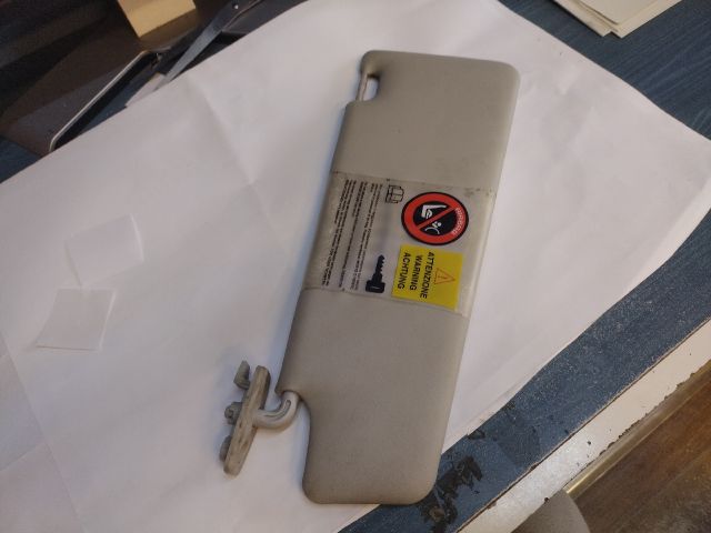 bontott FIAT IDEA Jobb Napellenző