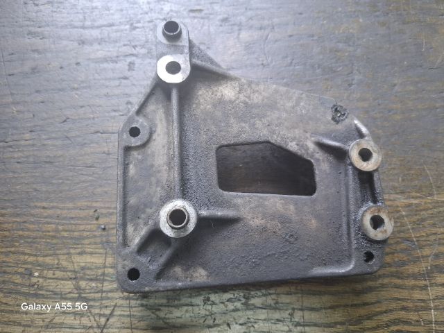 bontott FIAT IDEA Klímakompresszor Tartó Bak