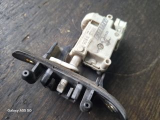 bontott FIAT IDEA Központizár Motor Tankajtó