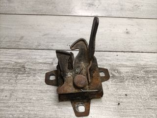 bontott FIAT IDEA Motorháztető Zárszerkezet