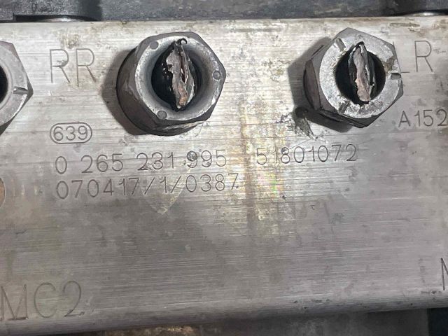 bontott FIAT LINEA ABS Kocka