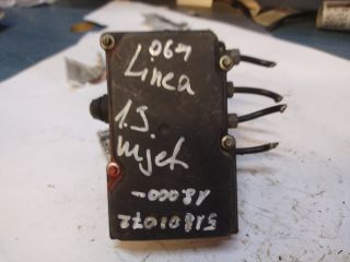 bontott FIAT LINEA ABS Kocka