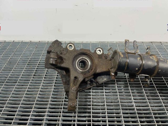 bontott FIAT LINEA Jobb első Csonkállvány