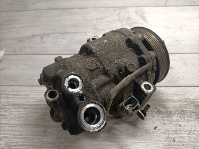 bontott FIAT LINEA Klímakompresszor