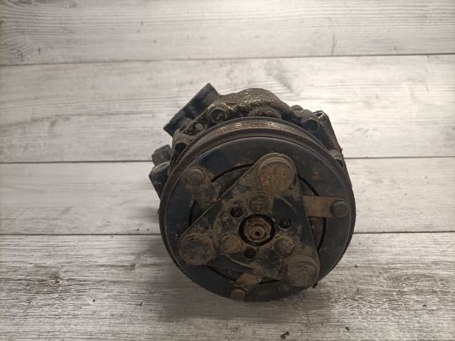 bontott FIAT LINEA Klímakompresszor