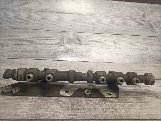 bontott FIAT LINEA Közösnyomócső