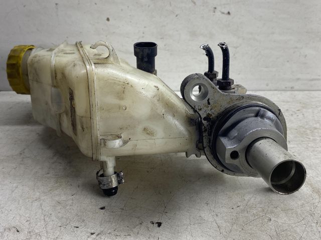 bontott FIAT LINEA Főfékhenger