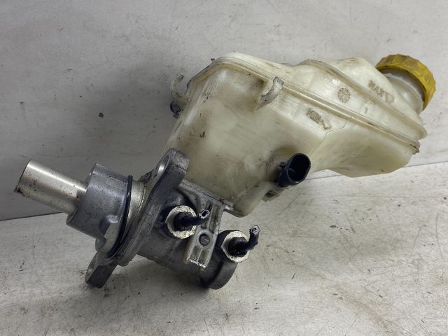 bontott FIAT LINEA Főfékhenger