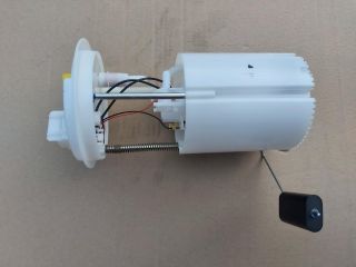 bontott FIAT LINEA Üzemanyag Szivattyú