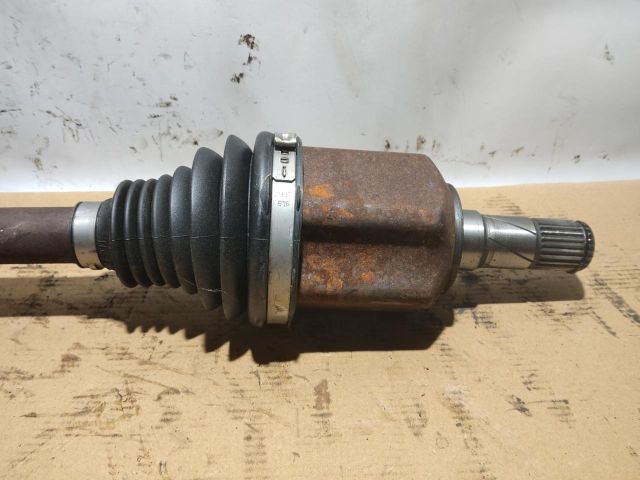 bontott FIAT LINEA Bal Féltengely