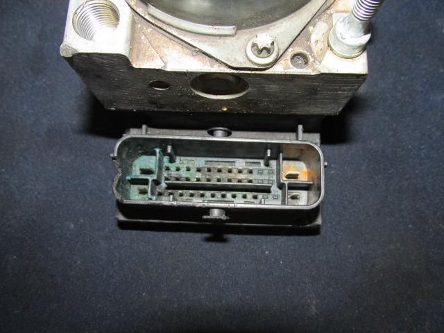 bontott FIAT LINEA ABS Kocka