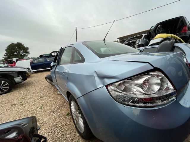 bontott FIAT LINEA Bal A Oszlop Oldalablak Üveg