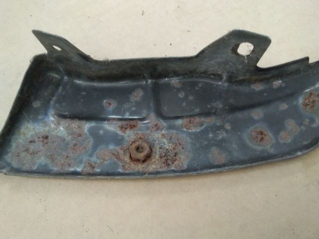 bontott FIAT LINEA Bal hátsó Lökhárító Tartó (Műanyag)