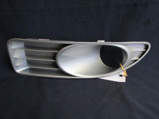 bontott FIAT LINEA Bal Ködzárófény Keret