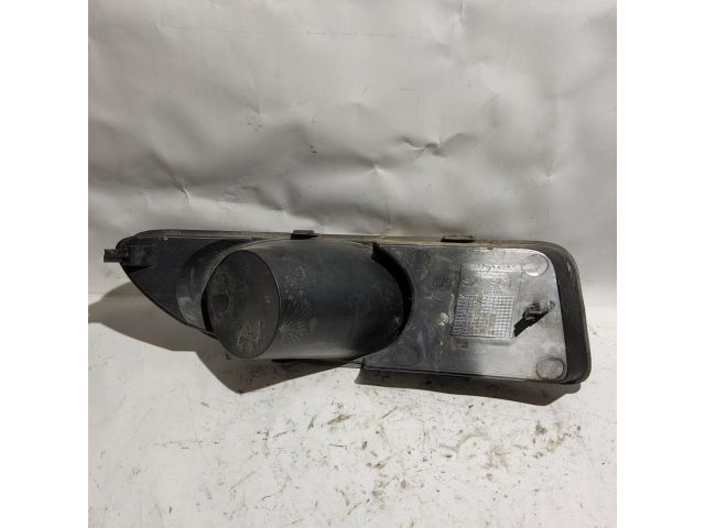 bontott FIAT LINEA Bal Ködzárófény Keret