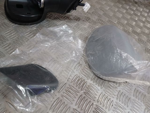 bontott FIAT LINEA Bal Visszapillantó Tükör (Elektromos)