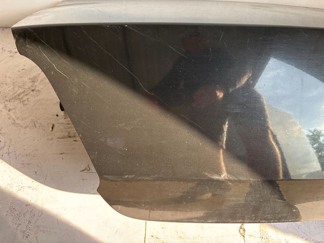 bontott FIAT LINEA Csomagtérajtó (Részeivel)