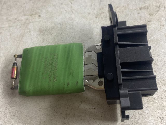 bontott FIAT LINEA Előtét Ellenállás Fűtőmotor