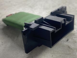 bontott FIAT LINEA Előtét Ellenállás Fűtőmotor