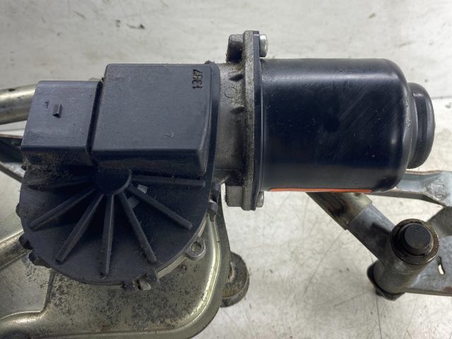 bontott FIAT LINEA Első Ablaktörlő Szerkezet Motorral