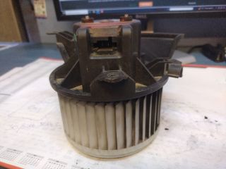 bontott FIAT LINEA Fűtőmotor (Klímás)