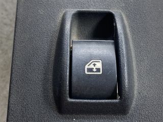 bontott FIAT LINEA Jobb első Ablakemelő Kapcsoló