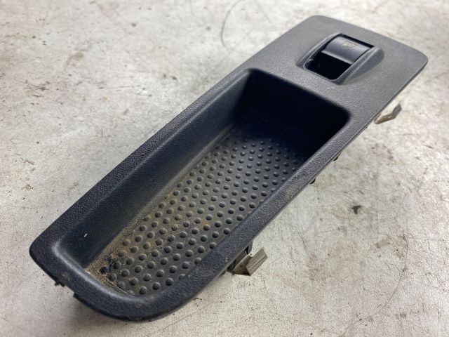 bontott FIAT LINEA Jobb első Ablakemelő Kapcsoló