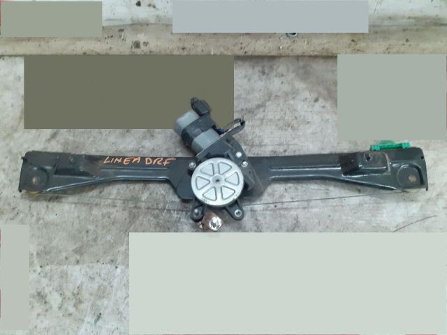 bontott FIAT LINEA Jobb első Ablakemelő Szerkezet (Elektromos)