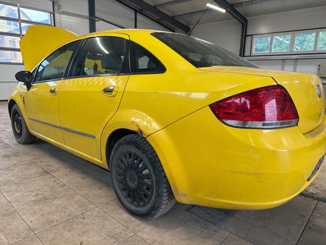 bontott FIAT LINEA Jobb első Ajtó Kárpit