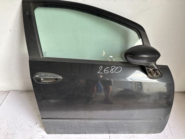 bontott FIAT LINEA Jobb első Ajtó (Részeivel)
