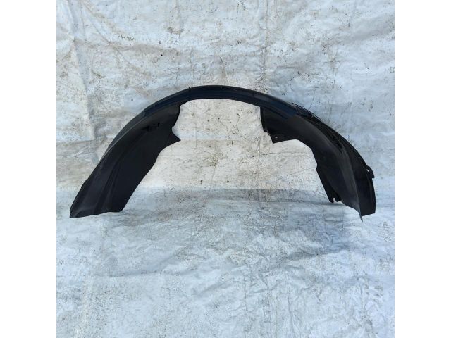 bontott FIAT LINEA Jobb első Dobbetét (Kerékjárati, Műanyag)