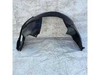 bontott FIAT LINEA Jobb első Dobbetét (Kerékjárati, Műanyag)