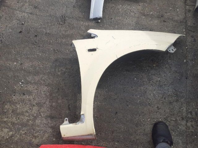 bontott FIAT LINEA Jobb első Sárvédő