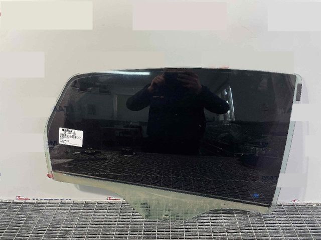 bontott FIAT LINEA Jobb hátsó Ablak