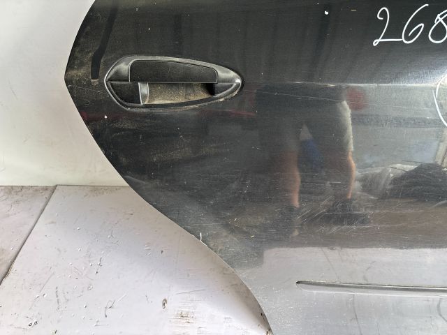 bontott FIAT LINEA Jobb hátsó Ajtó (Részeivel)