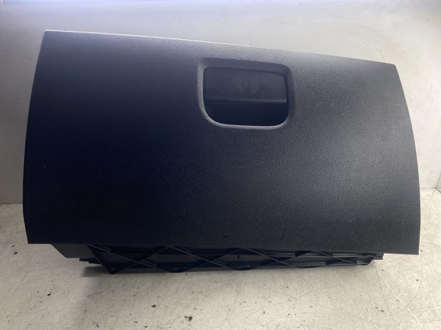 bontott FIAT LINEA Kesztyűtartó