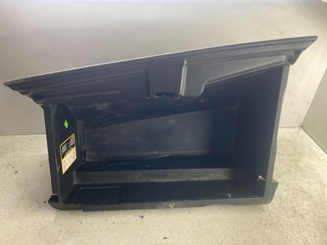 bontott FIAT LINEA Kesztyűtartó