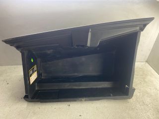 bontott FIAT LINEA Kesztyűtartó