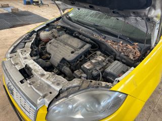 bontott FIAT LINEA Motorháztető Bal Zsanér