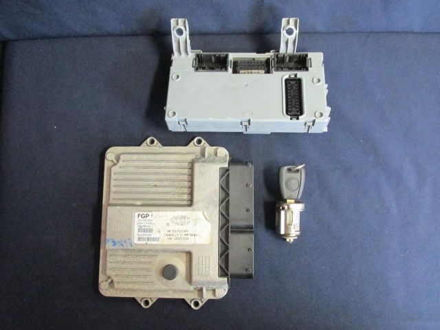 bontott FIAT LINEA Motorvezérlő