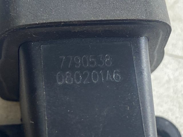 bontott FIAT LINEA Üzemanyag Elzáró Szelep