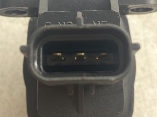 bontott FIAT LINEA Üzemanyag Elzáró Szelep