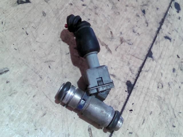 bontott FIAT MAREA Porlasztó (1 db)