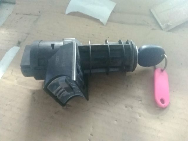 bontott FIAT MAREA Gyújtáskapcsoló Házzal