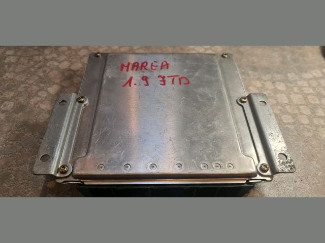 bontott FIAT MAREA Motorvezérlő