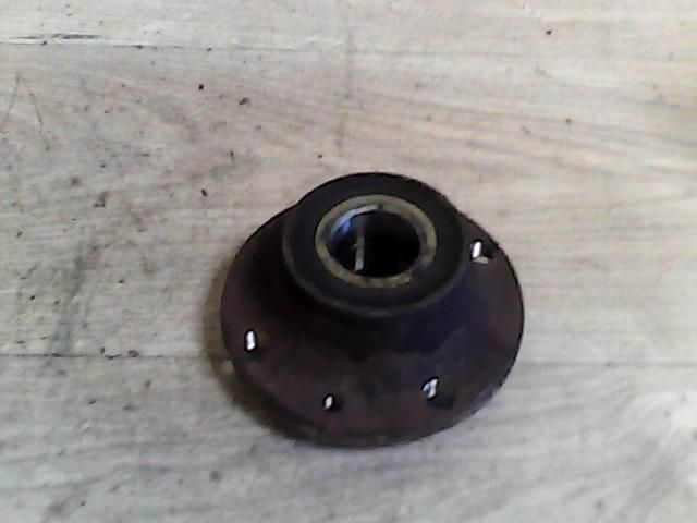 bontott FIAT MAREA Hátsó Kerékagy (Pozíciófüggetlen)