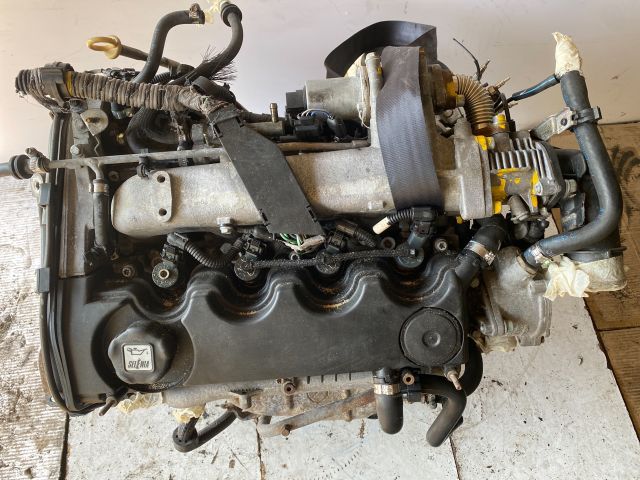 bontott FIAT MAREA Motor (Fűzött blokk hengerfejjel)