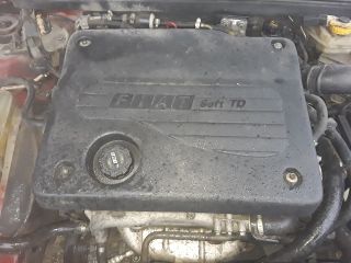 bontott FIAT MAREA Motor (Fűzött blokk hengerfejjel)