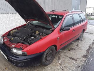 bontott FIAT MAREA Motor (Fűzött blokk hengerfejjel)