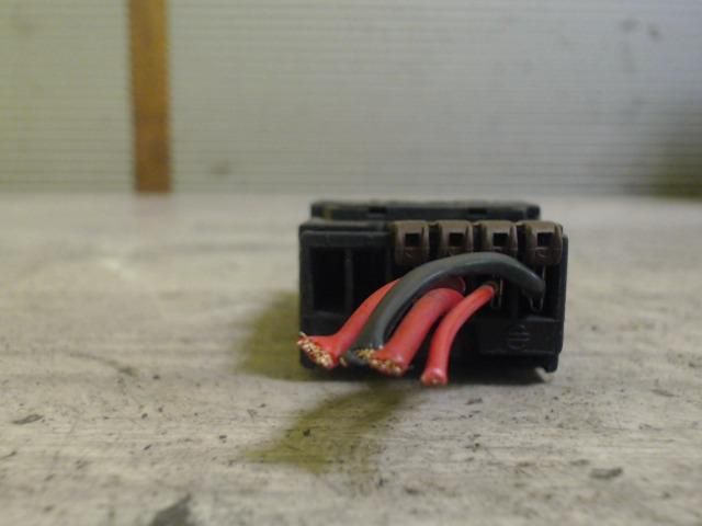 bontott FIAT MAREA Bal első Ablakemelő Kapcsoló